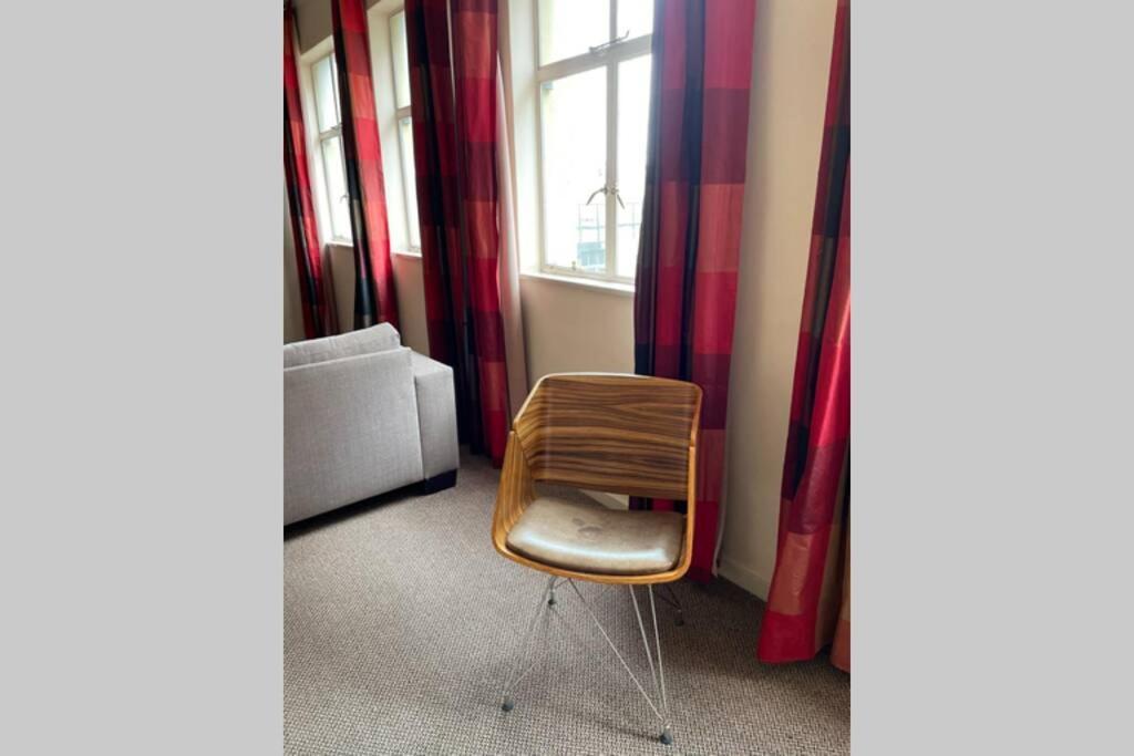 Cool & Easy Flat In The Heart Of Marshalltown Johannesburgo Exterior foto